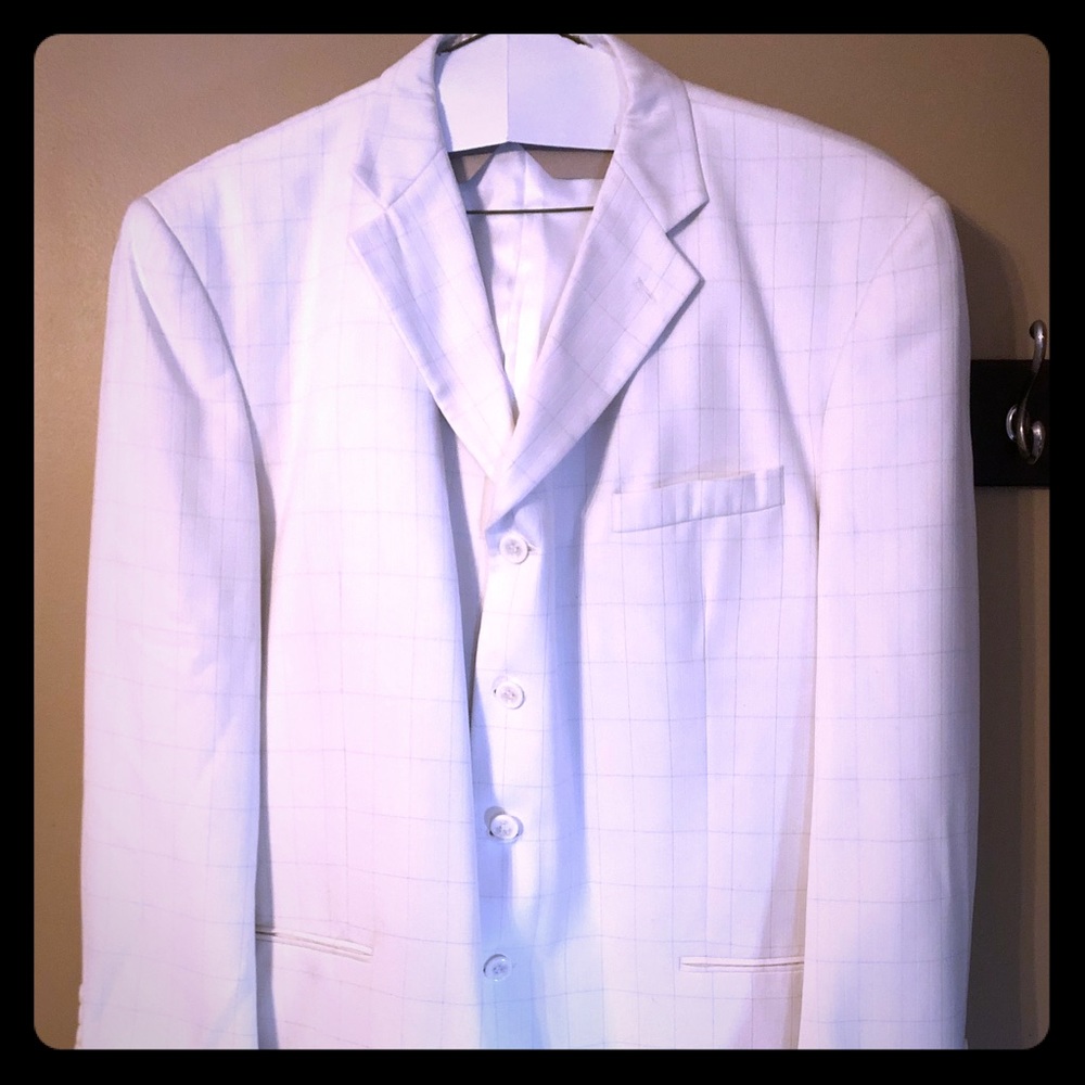 Caravelli men’s suit jacket. Size 43R.